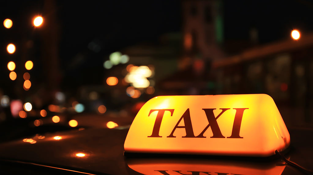Taxi modulo barcelona 930185570 servicio de taxi barcelona 24 horas